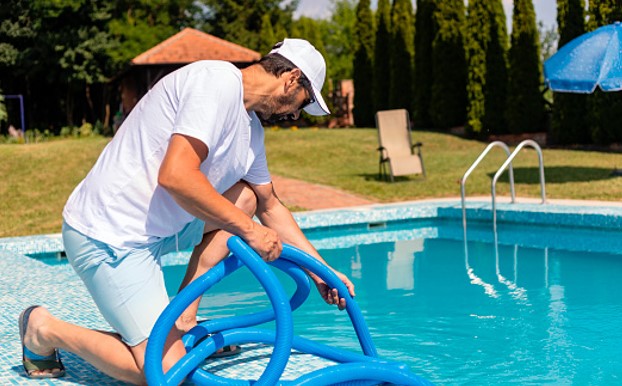 Reliable Pool Repair Service 